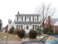 1416 First Ave, Hellertown, PA 18055 