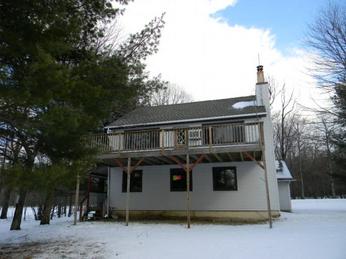 170 Gunstock Ln, Tafton, PA 18464 