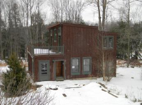 482 Carlton Rd, Tobyhanna, PA 18466 