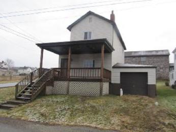 131 Fairview St, Elrama, PA 15038 