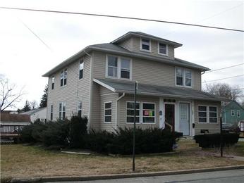 402 Park St, Oxford, PA 19363 