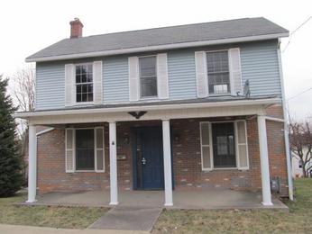 524 4th Ave W, Derry, PA 15627 
