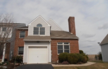 8009 Cross Creek C, Breinigsville, PA 18031 