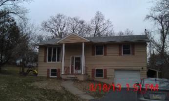 36 Circle Dr, West Pittston, PA 18643 