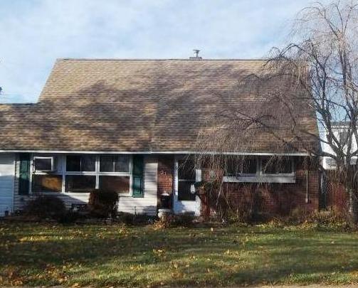 31 Canyon Rd, Levittown, PA 19057 
