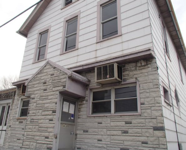 1430 Newport Ave, Northampton, PA 18067 