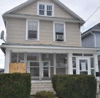 17 Dingwall St, Plains, PA 18705 