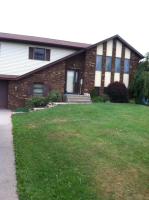 304 Center Street, Greenfield Township, PA 18407 
