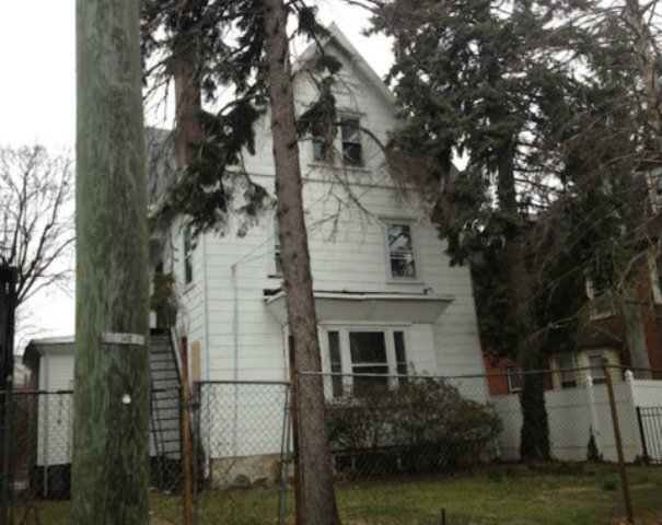 5918 N Park Ave, Philadelphia, PA 19141 