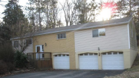 9461 Hilliard Rd, Pittsburgh, PA 15237 