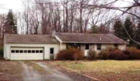 124 Shenango Rd, New Castle, PA 16105 