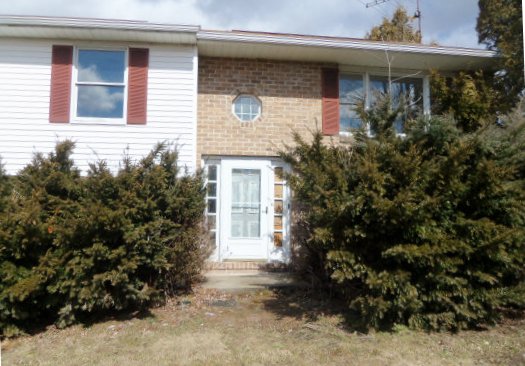 976 Morgan Dr, Gettysburg, PA 17325 