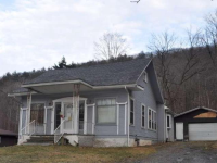 727 Carverton Rd, Wyoming, PA 18644 