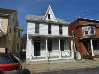 9 W North St, Waynesboro, PA 17268 