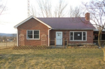 39 W Fairview Avenue, Mercersburg, PA 17236 