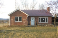 39 W Fairview Avenue, Mercersburg, PA 17236 