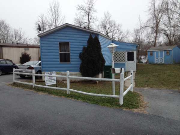 99 Lake Dr., Middletown, PA 17057 