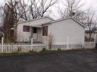 25 Keystone Ave, Morrisville, PA 19067 