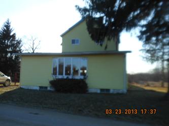 547 Stickle Ln, New Castle, PA 16101 