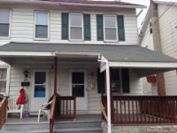 429 S Walnut St, Slatington, PA 18080 