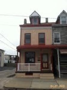 1044 Amity St, Reading, PA 19604 