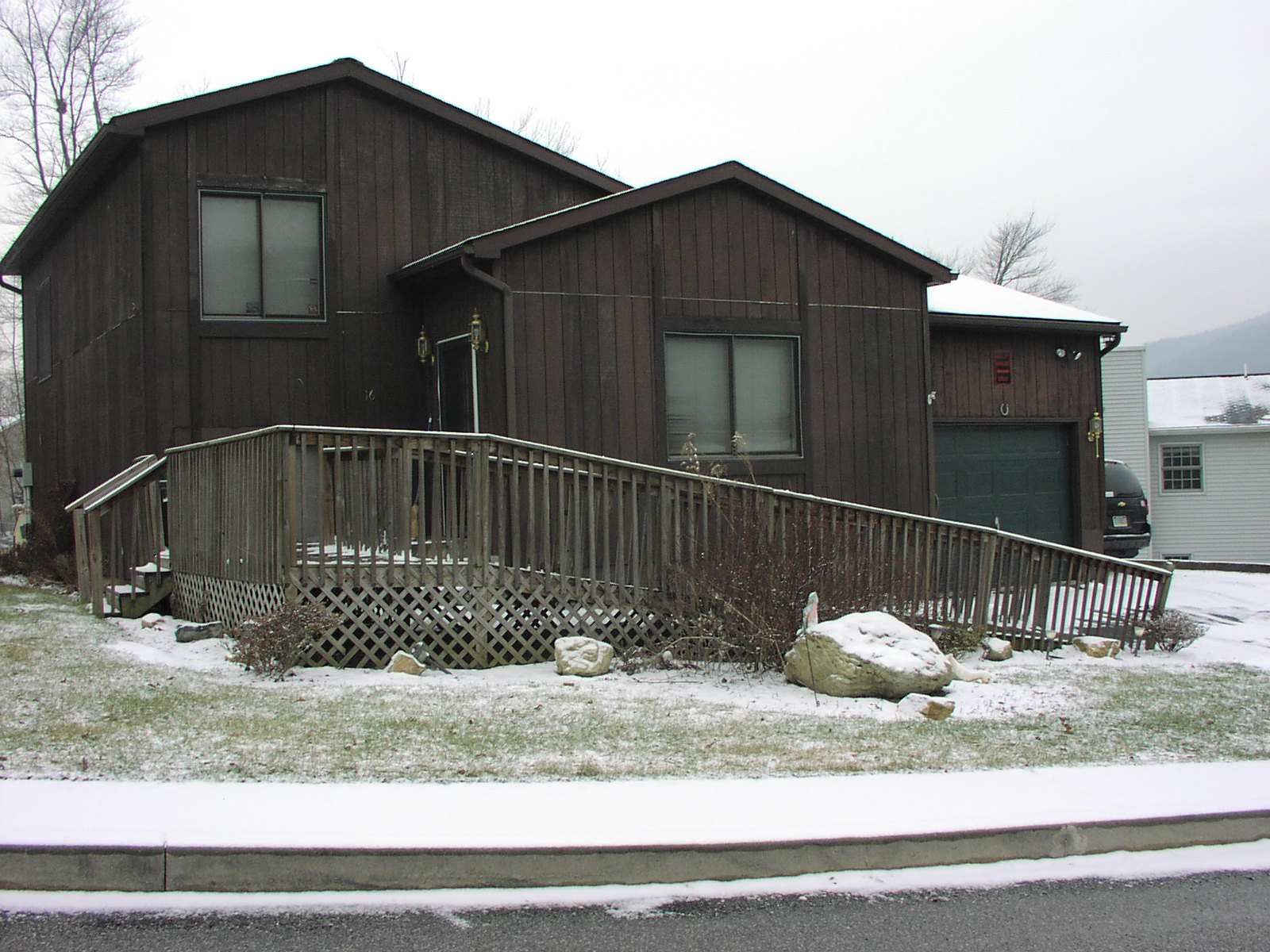 16 Yankee Drive, Mount Holly Springs, PA 17065 