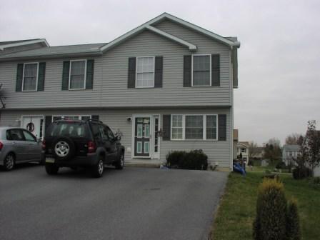 8887 Picadilly Circle, Waynesboro, PA 17268 