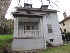 13 Cox Street, Johnstown, PA 15905 