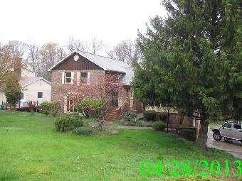 112 Branch Dr, Beaver Falls, PA 15010 