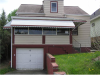 912 Vogan St., New Castle, PA 16101 