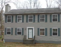 196 Hunterswood Dr, East Stroudsburg, PA 18301 