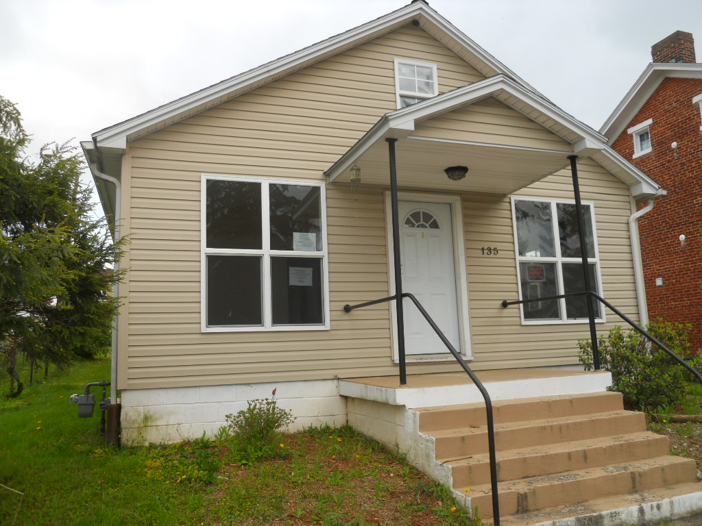 135 N Main Street, Mount Wolf, PA 17347 