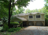 107 Foxwood Lane, Greensburg, PA 15601 