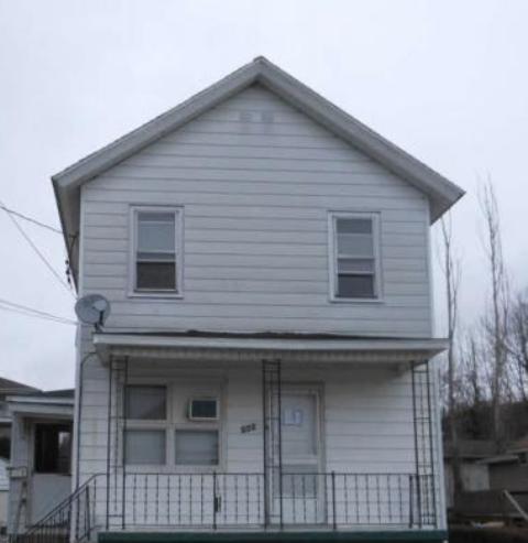 505 Hickory St, Old Forge, PA 18518 