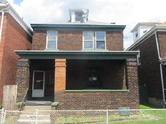 122 Munson Ave, Mc Kees Rocks, PA 15136 