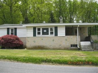 2119 Frush Valley Rd, Temple, PA 19560 