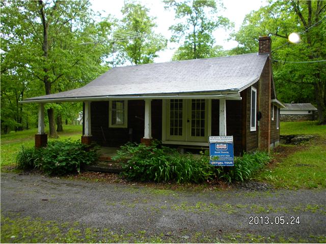 106 Trudy Ln, Milford, PA 18337 