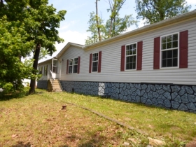 1410 Hay Rd, Temple, PA 19560 