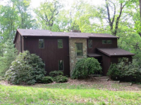 5540 W Valley Rd, Center Valley, PA 18034 