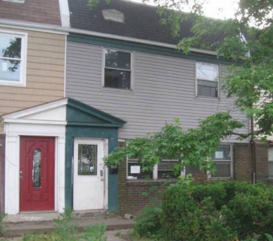 2419 Bloomsdale Rd, Levittown, PA 19057 