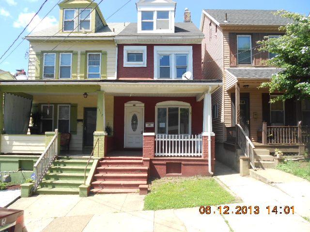 1115 Jackson St, Easton, PA 18042 
