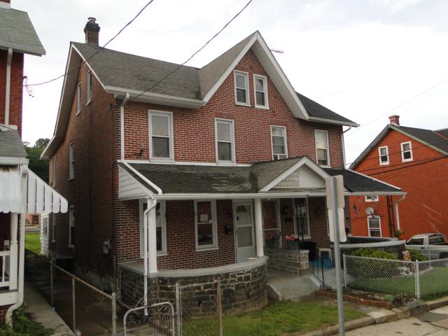 353 Charles St, Coatesville, PA 19320 