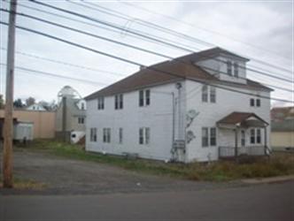 38 Abbott St, Plains, PA 18705 