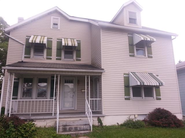 163 Cherry St, Nazareth, PA 18064 