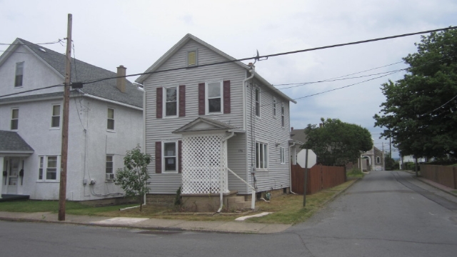 156 Stewart Street, Old Forge, PA 18518 