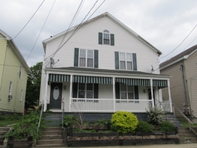911 Sycamore St, Connellsville, PA 15425 
