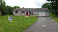 1541 Streamside Dr, Chambersburg, PA 17202 
