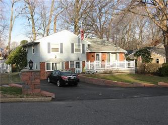 8 S Overhill Rd, Media, PA 19063 