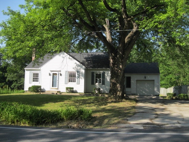 1055 Mummasburg Rd, Gettysburg, PA 17325 