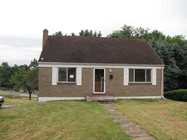 45 Central Avenue, North Versailles, PA 15137 